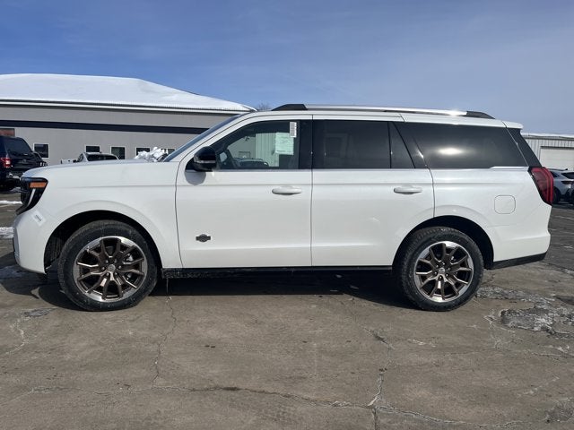 2026 Ford Expedition King Ranch in Star Wht Met Tc — front three-quarter view
