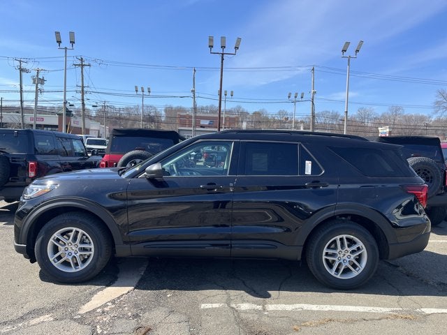 2026 Ford Explorer AGATE BLK in Agate Blk — front three-quarter view