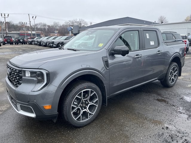 2026 Ford Maverick LARIAT in Carbonized Gry — front three-quarter view